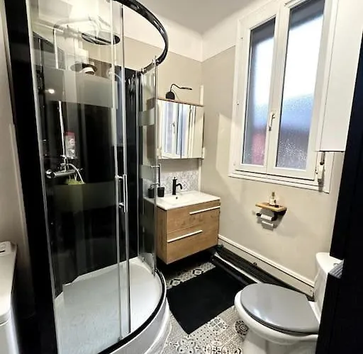 Apartment Lumineux Et Spacieux *